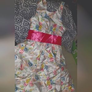 CHAPS sz:7 GIRLS EASTER DRESS
